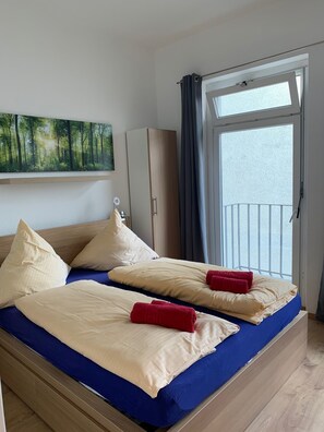 1 bedroom, free WiFi, bed sheets