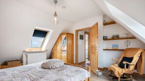 3 soverom, strykejern/-brett, wi-fi (inkludert) og sengetøy