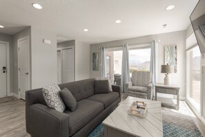 Smart TV - 2025 Winter Special! 15% off! (St. George)