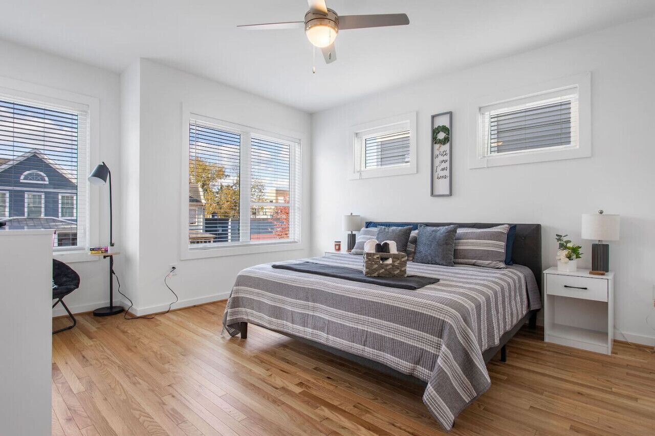 3 bedrooms, iron/ironing board, travel crib, free WiFi