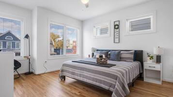 3 bedrooms, iron/ironing board, travel crib, free WiFi