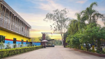 Fachada de la propiedad