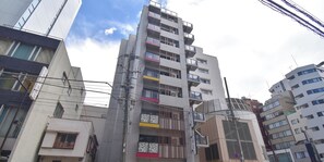 Exterior - HOTEL WINDS ASAKUSA Capsule Inn - Hostel (Tokyo)