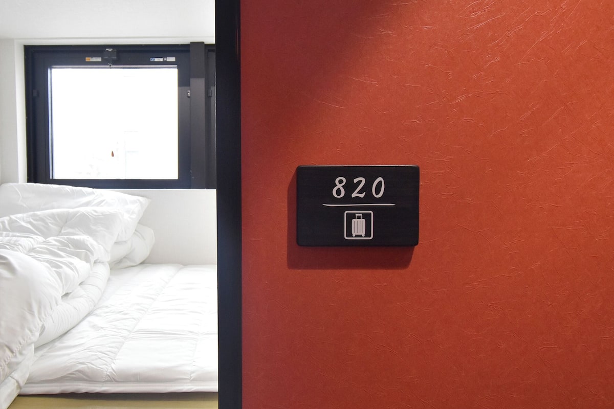 1 dormitorio, caja fuerte, wifi gratis y ropa de cama