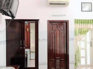 Deluxe Double Room - Kim Phung Ngan Hotel (Can Tho)