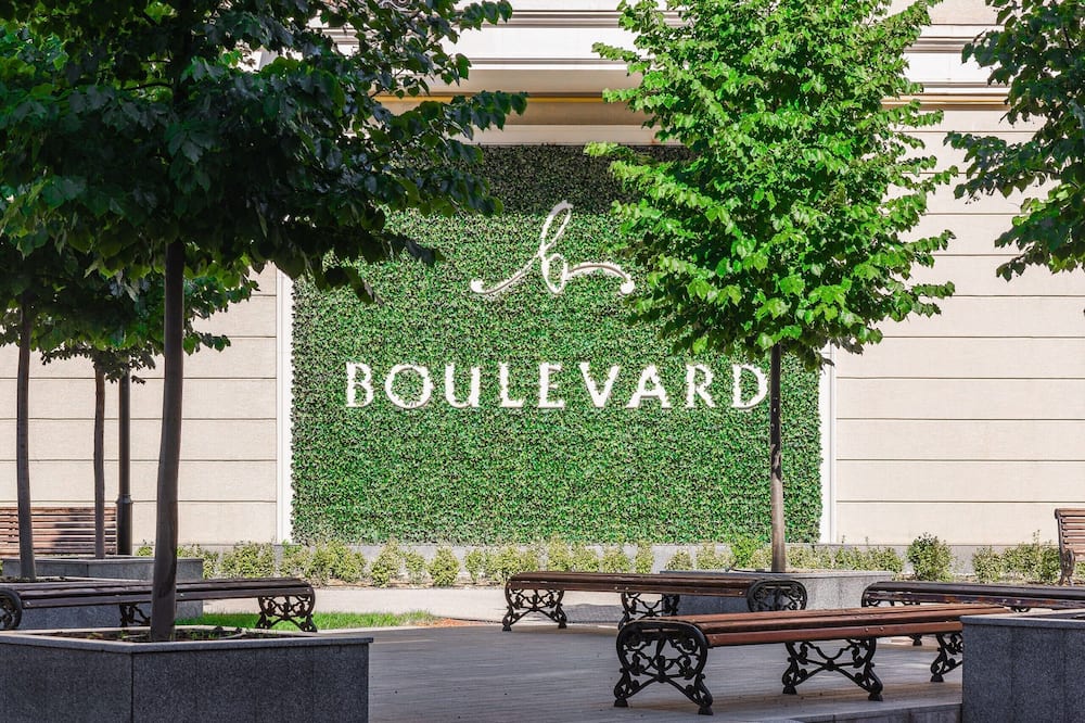 Boulevard 181