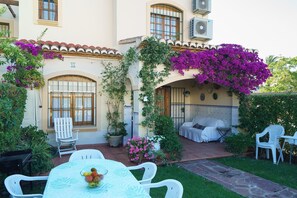 Outdoor dining - Mirall - House In Xàbia/jávea. Free Wifi (Xabia, Alicante)