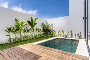 Outdoor pool - Dela Villa by Betterplace (Pecatu)