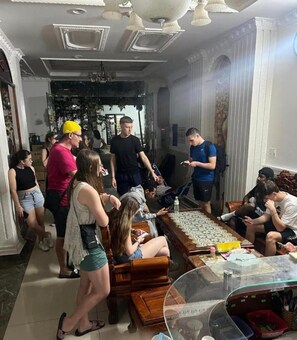 ロビー応接スペース