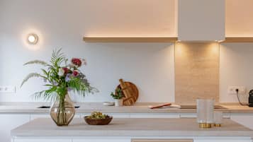 2 bedrooms, Internet