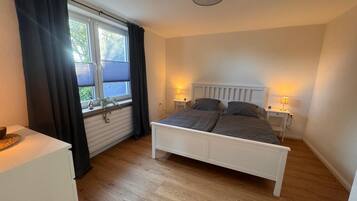 1 quarto, ferros/tĂĄbuas de passar roupa, Wi-Fi de cortesia