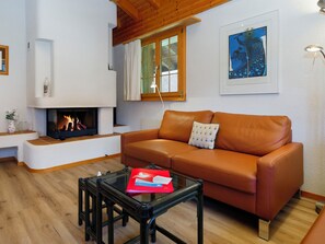 Fernseher, Kamin
