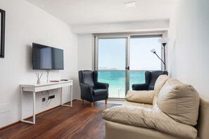 Living area - Blau Blue 2 - Apartment In Can Picafort. Free Wifi (Ca'n Picafort, Illes Balears)