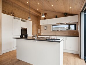 Fridge, microwave, dishwasher, cookware/dishes/utensils - "Ehmi" - 750m from the sea by Interhome (Haderslev)