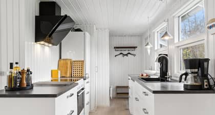 "Jannike" - 150m from the sea by Interhome