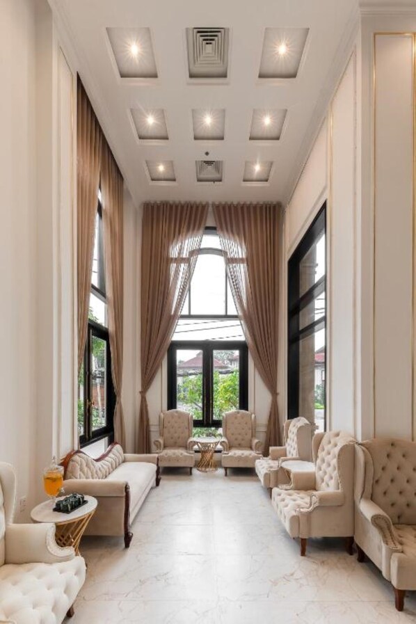 Sala de estar en el lobby