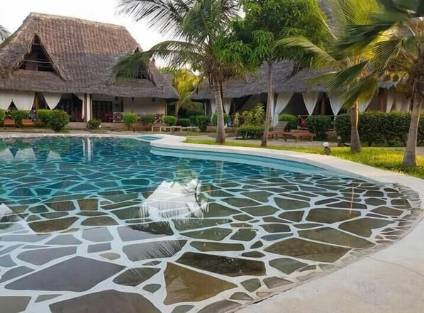 숙박 시설 정면