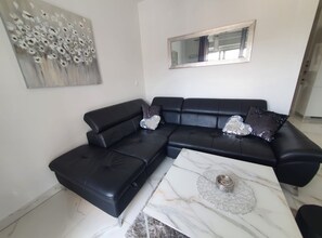 Apartment (Two Bedroom Apartment with Terrace) | Living room