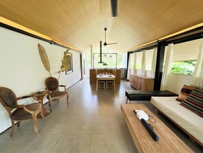 Comfort Villa, Pool View | Living room - MANA Private Villas Nusa Dua (Nusa Dua)