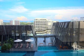 Deluxe studio suite, niet-roken, kitchenette | Uitzicht vanuit de kamer