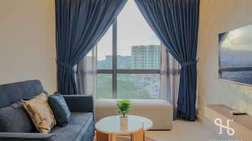 Executive Suite, 2 Bedrooms, Non Smoking, Kitchen | 1 bedroom, premium bedding, minibar, individually decorated