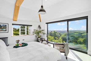 4 chambres, fer et planche Ă repasser, accĂšs au Wi-Fi (inclus)