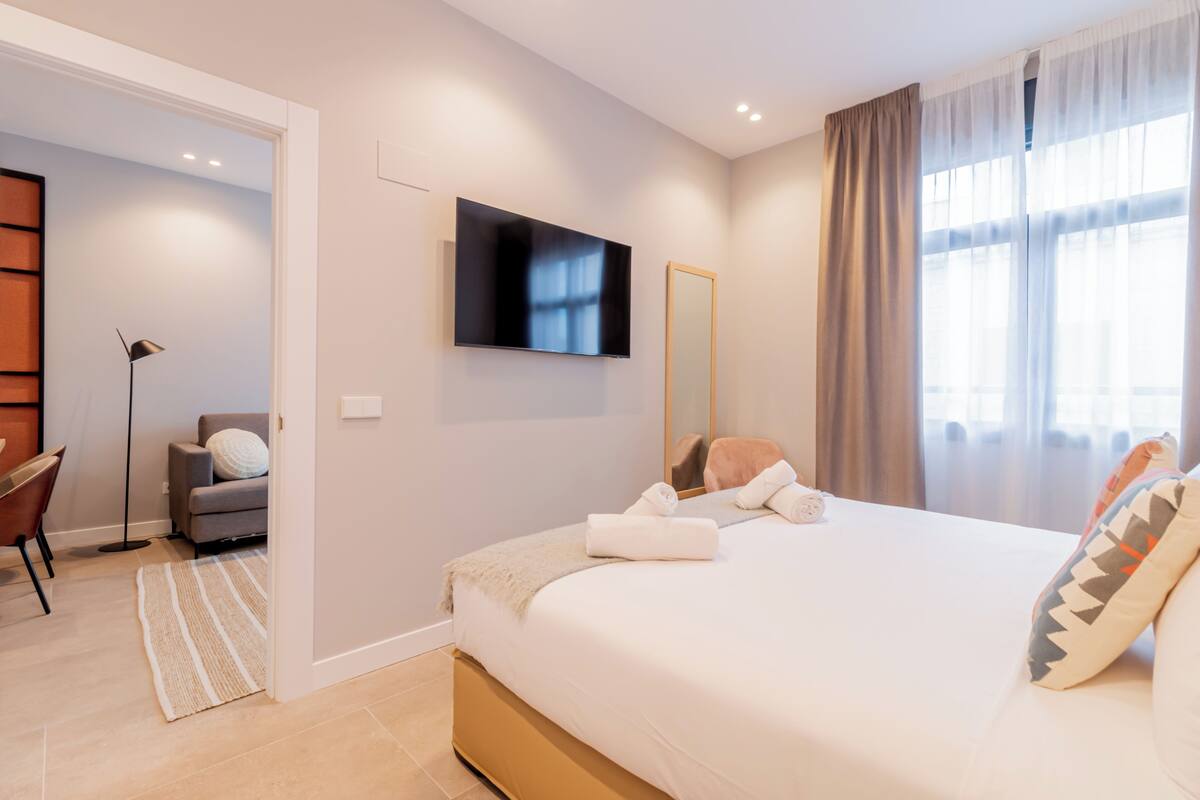 Căn hộ Tiêu chuẩn | Chăn bông, nệm Select Comfort, két bảo mật tại phòng, màn/rèm cản sáng 