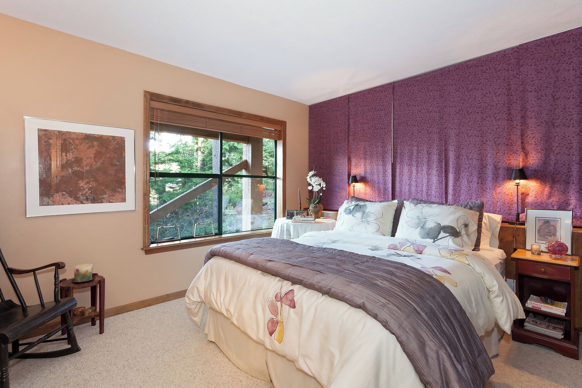 4 bedrooms, WiFi (free), bed sheets