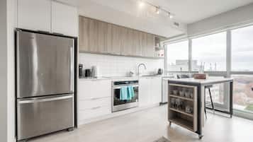 Deluxe Condo, 2 Bedrooms, Balcony, City View | Private kitchen | Coffee/tea maker, electric kettle