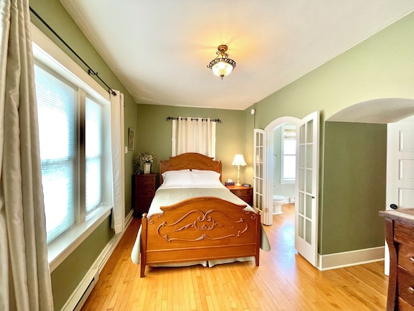 3 habitaciones, tabla de planchar con plancha y wifi gratis 