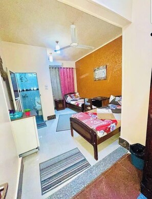 In-room safe, free WiFi - Agiad Hotel (Al Arish)