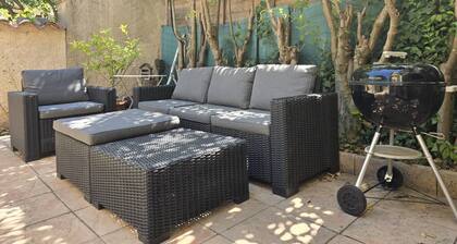 Charming 3-bedroom house with WiFi, AC in amazing Aix-en-Provence