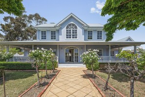 Exterior - Chateau On Vines ~ Aldinga - Welcome to Chateau On Vines (Aldinga)