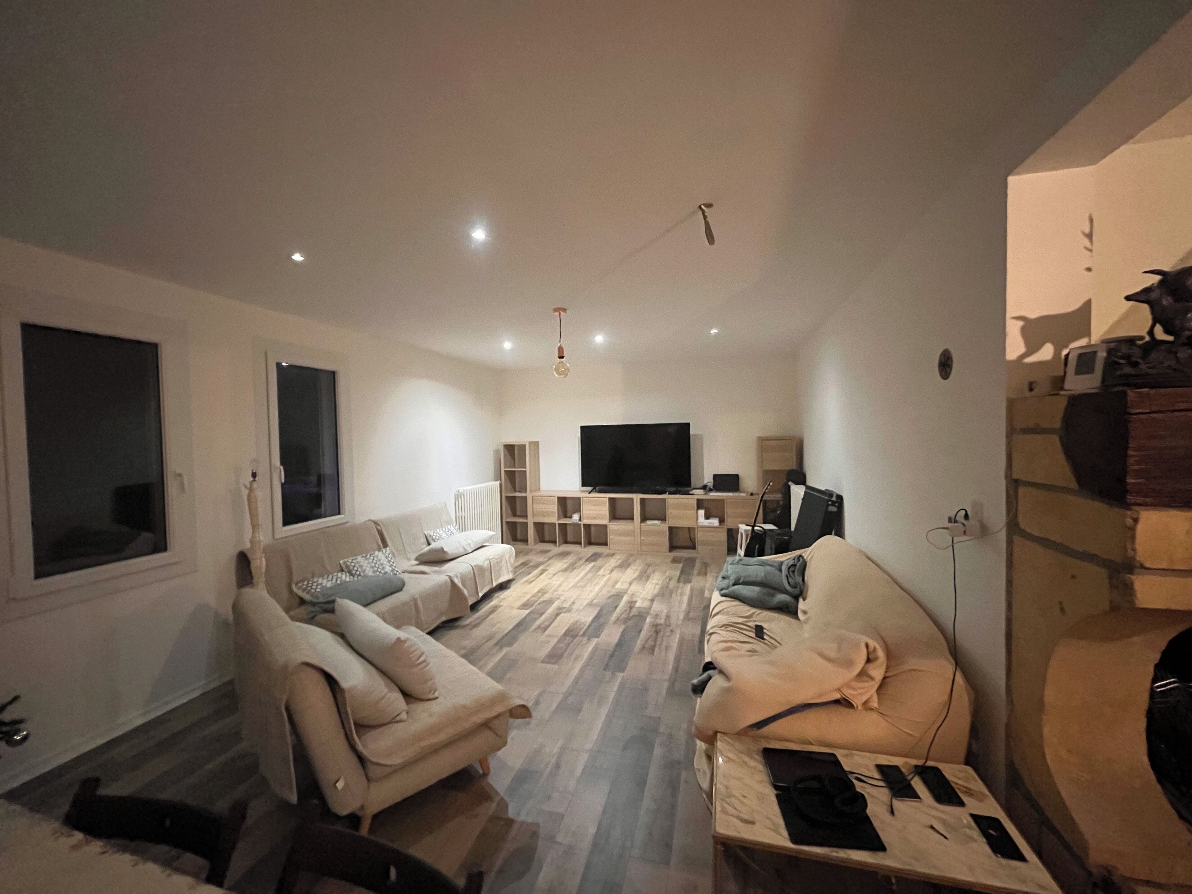 TV connectée, cheminée