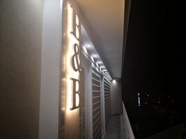 Facciata della struttura