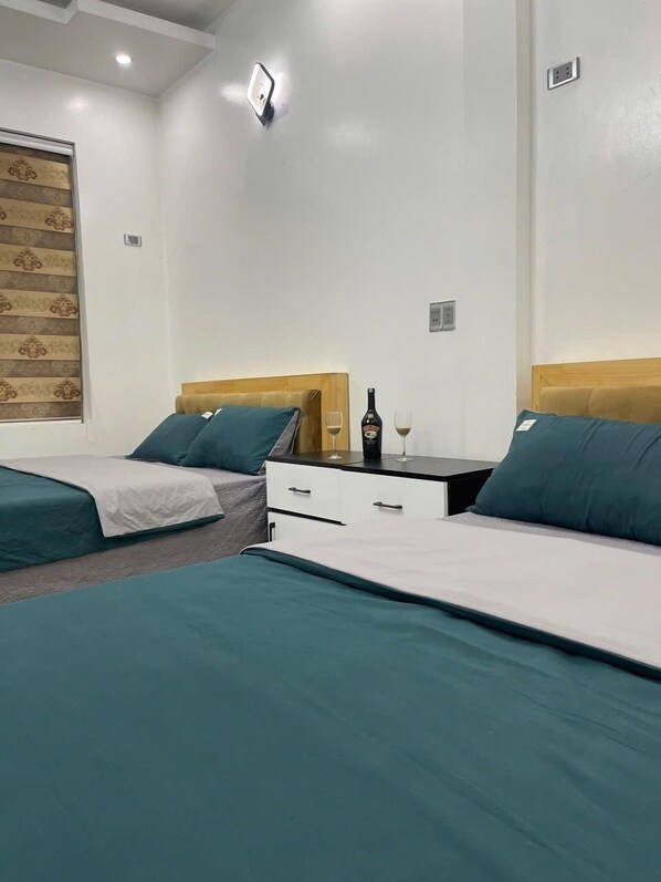 Superior Room, 2 Queen Beds, Ensuite