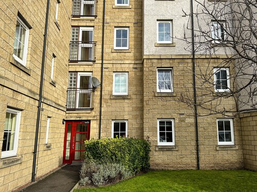 Comfortable 2 Bedroom Flat near Edinburgh City Centre / Perfect for winter