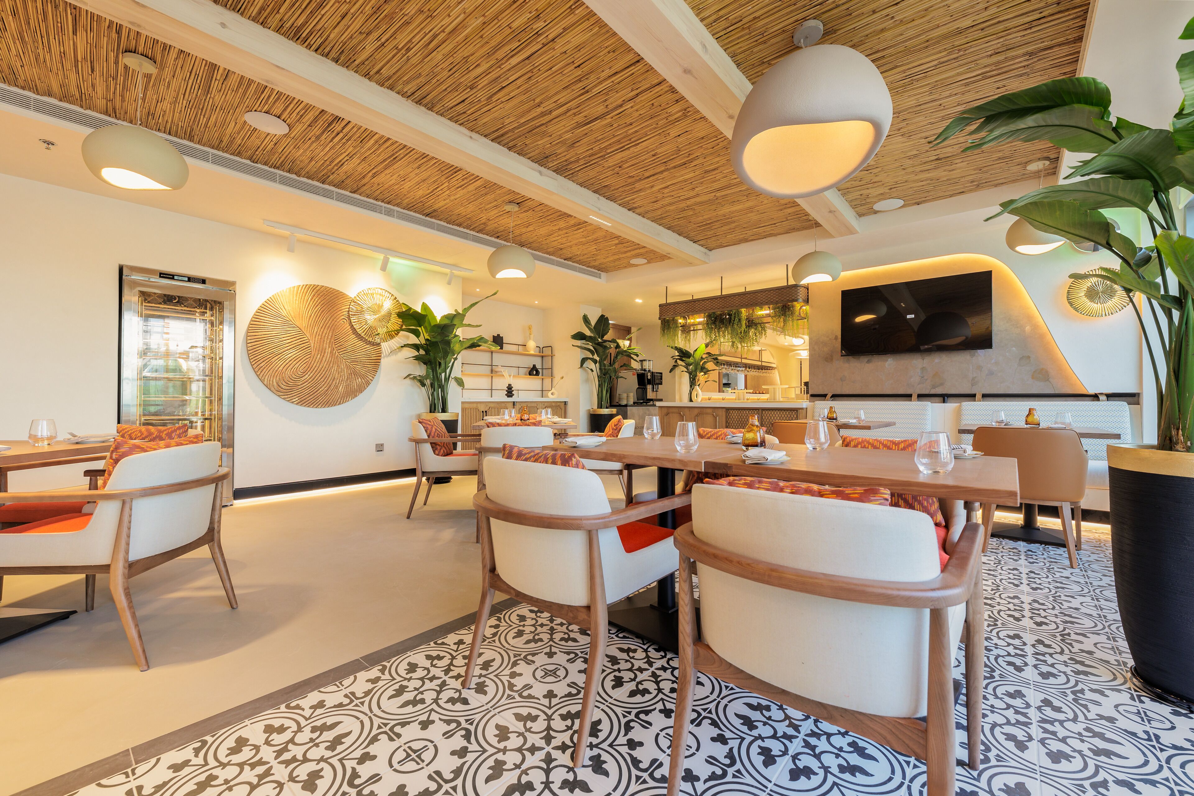 Photo - Holiday Inn Dubai Jumeirah Village Circle by IHG