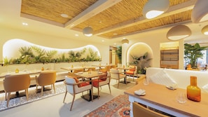 Breakfast, lunch, dinner and brunch served  - Holiday Inn Dubai Jumeirah Village Circle by IHG (Dubai)