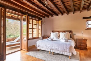4 habitaciones, wifi gratis y ropa de cama 