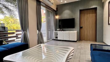 Luxury Villa | Living area