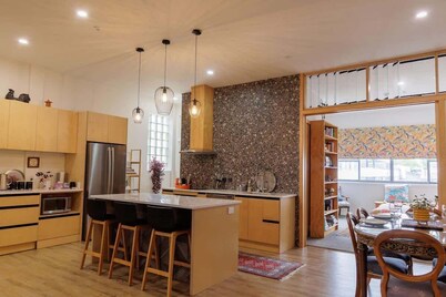 Central City Chic | 3 Bedroom 2 Bathroom Apartment