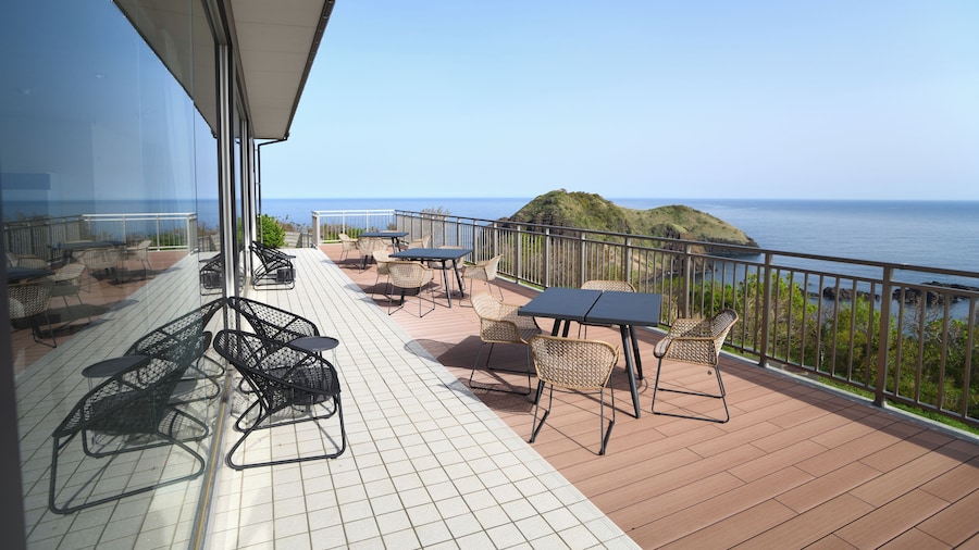 SADO 二ツ亀ビューホテル