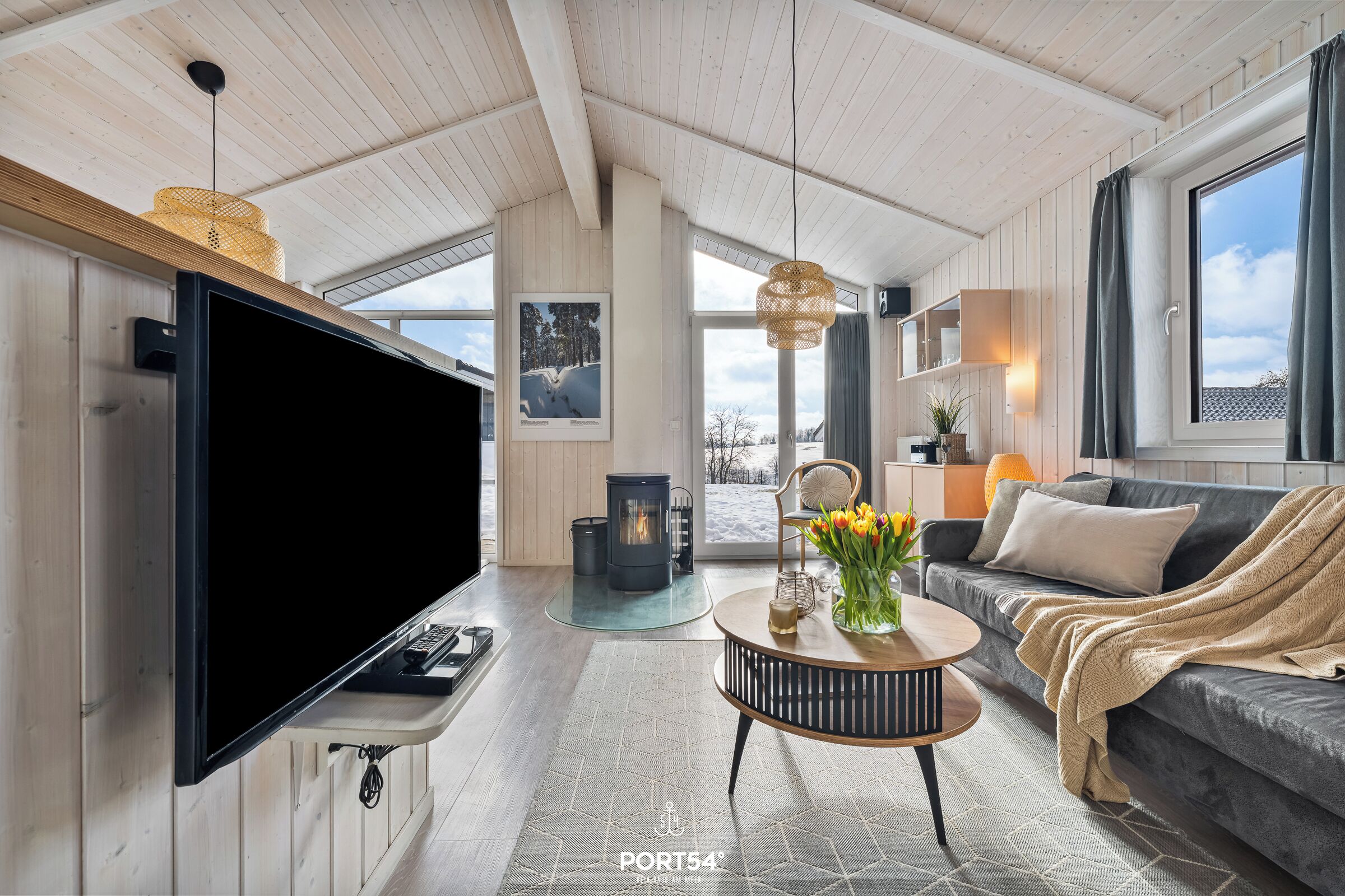 TV, fireplace, DVD player, stereo