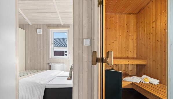 2 soverom, reiseseng for barn og wi-fi (inkludert)