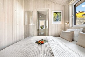 2 slaapkamers, reisbedje, gratis wifi