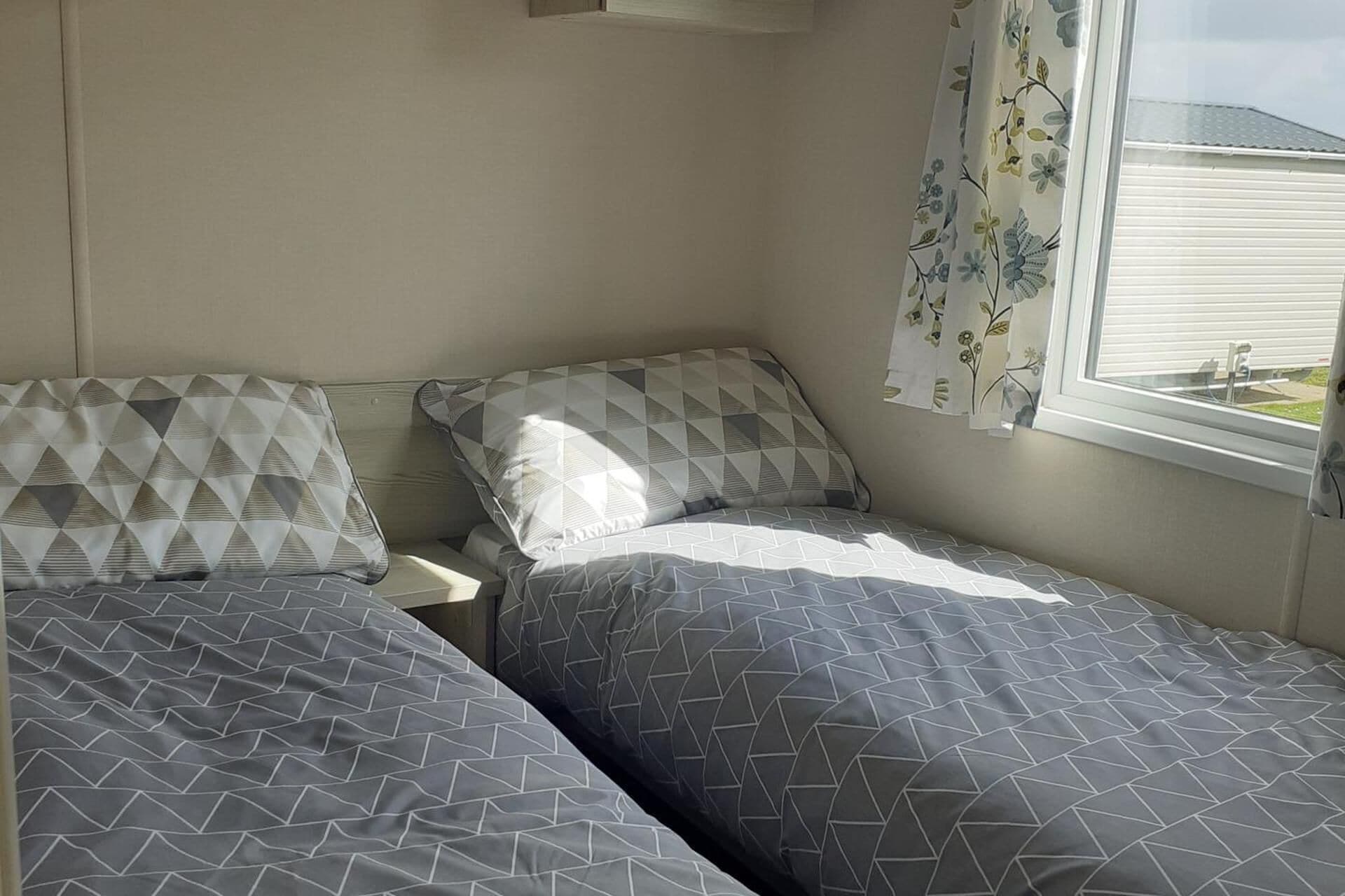 Chalet | 2 bedrooms, bed sheets