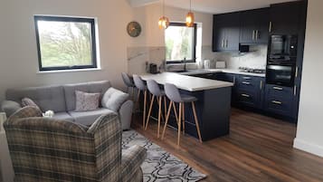 Cottage | Living area