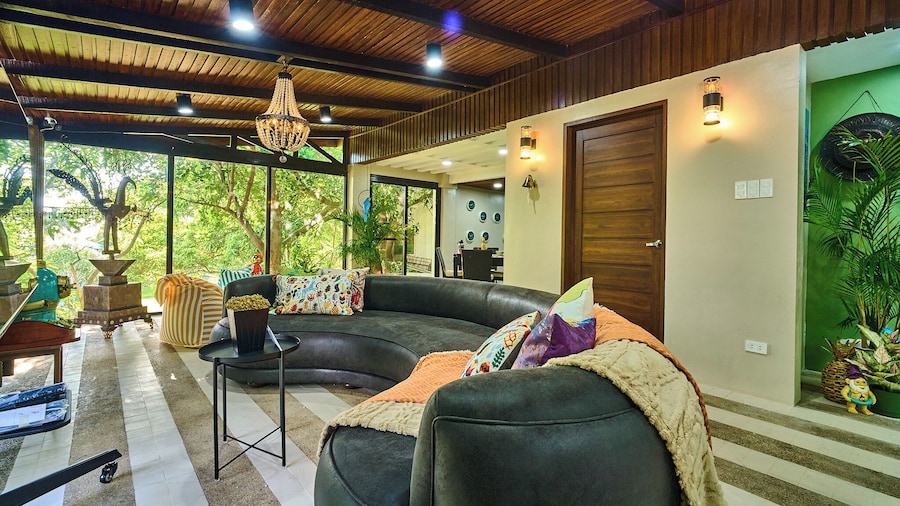 Cuatro Maya by Araw Residences