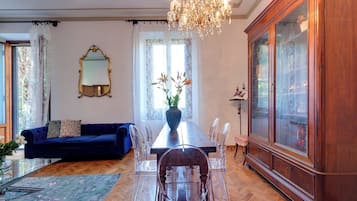 Apartment, Garden View | Living area | 24-inch flat-screen TV with digital channels